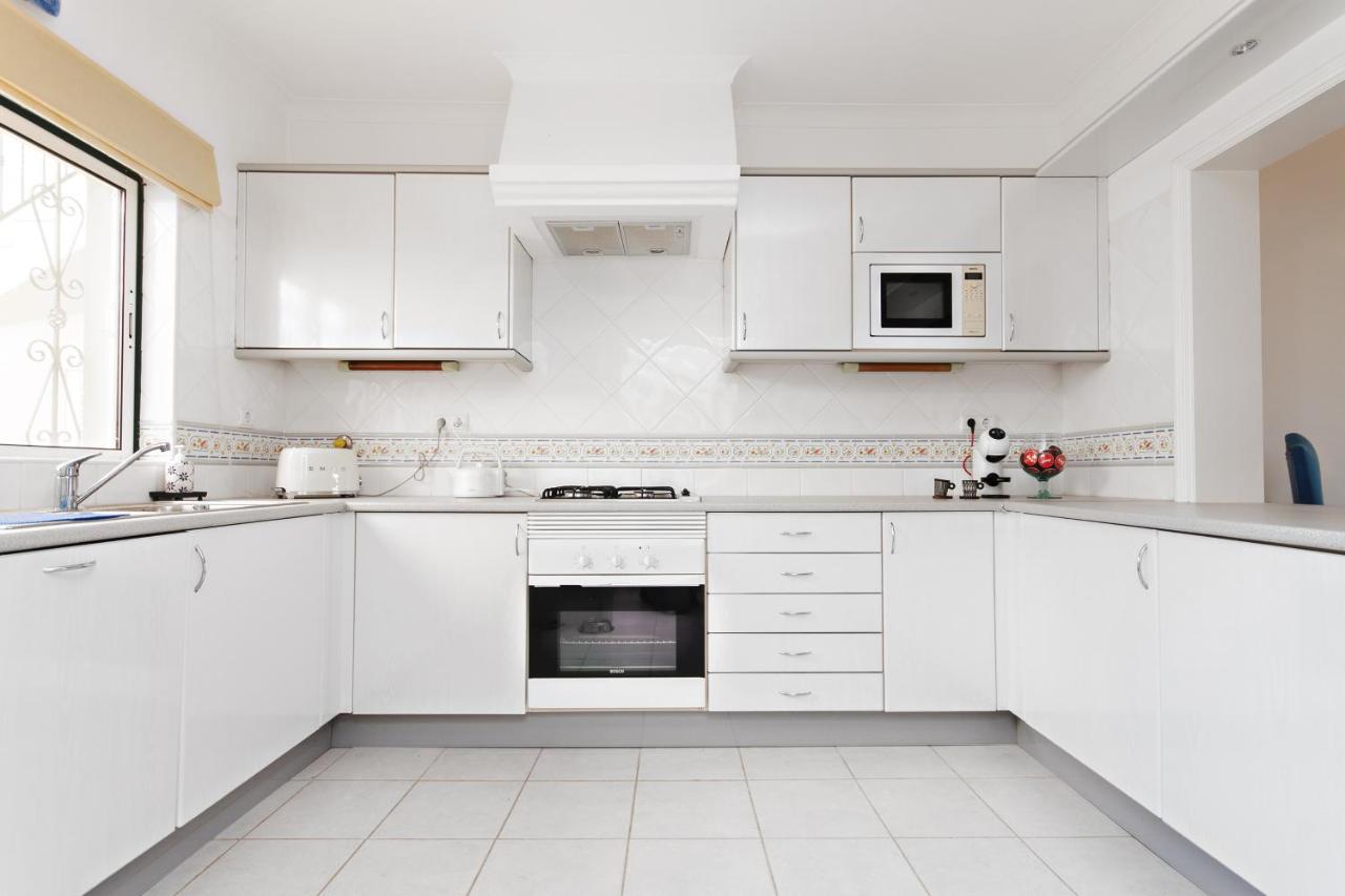 Carvoeiro, 2Br Pestana Gramacho Golf Apartment Estômbar المظهر الخارجي الصورة