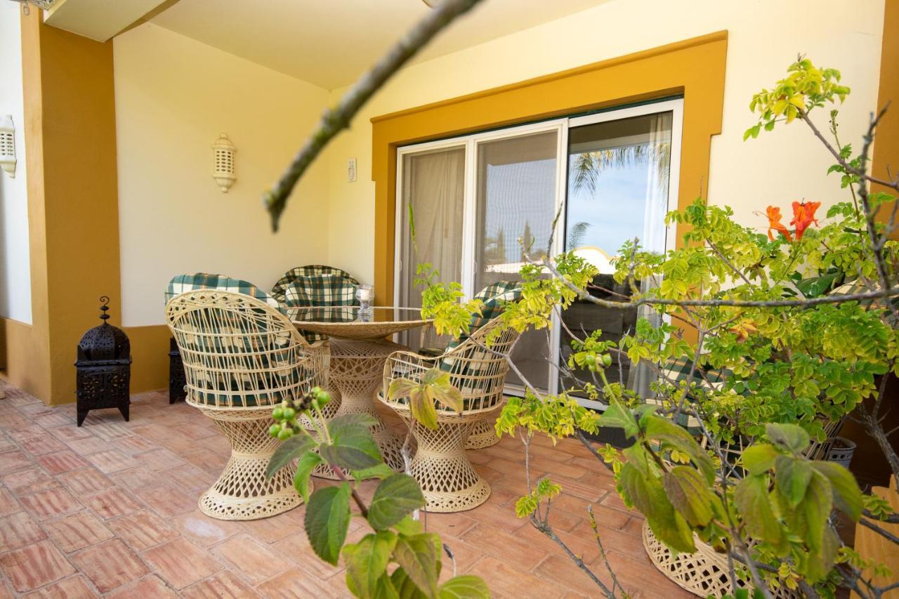 Carvoeiro, 2Br Pestana Gramacho Golf Apartment Estômbar المظهر الخارجي الصورة