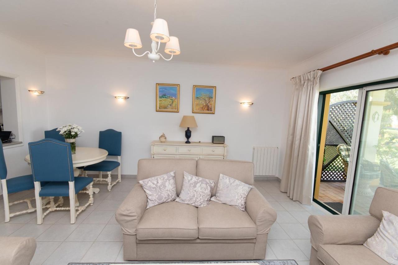 Carvoeiro, 2Br Pestana Gramacho Golf Apartment Estômbar المظهر الخارجي الصورة